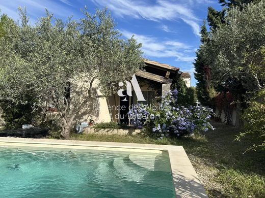 Casa de lujo en Saint-Rémy-de-Provence, Bocas del Ródano