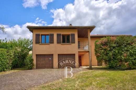 Luxe woning in Sainte-Foy-lès-Lyon, Rhône