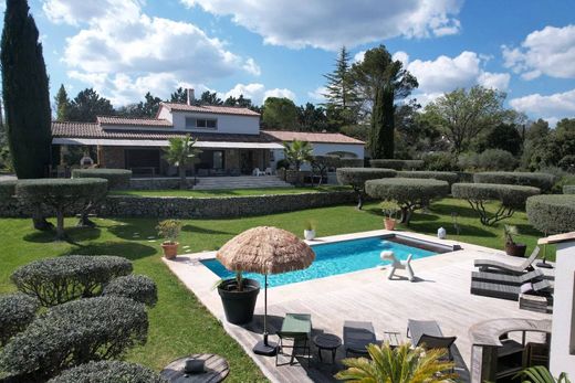 Вилла, Cotignac, Var