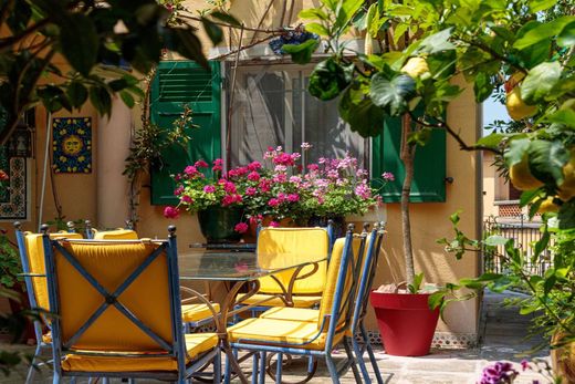 Элитный дом, Le Rouret, Alpes-Maritimes