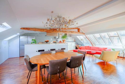 Apartament w Canal Saint Martin, Château d’Eau, Porte Saint-Denis, Paris