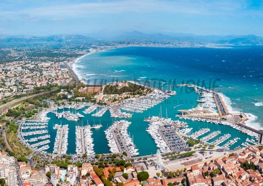 Διαμέρισμα σε Αντίμπ, Alpes-Maritimes