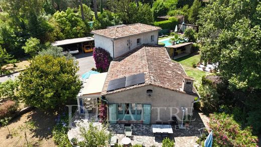 豪宅  Le Rouret, Alpes-Maritimes