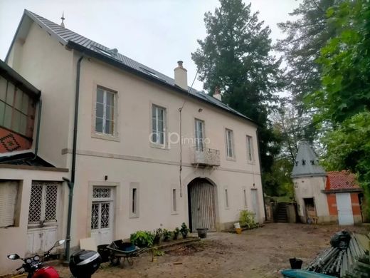 Casa de luxo - Saint-Gervais-sur-Couches, Saône-et-Loire