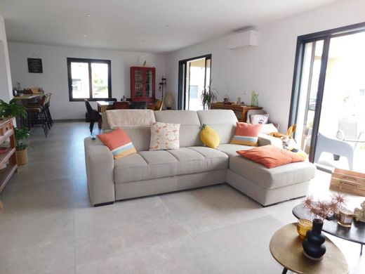 Maison de luxe à Arles, Bouches-du-Rhône