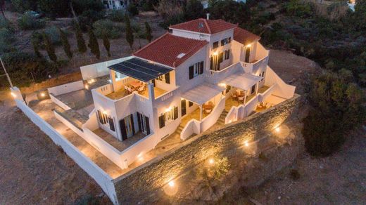 Villa a Andros, Nomós Kykládon