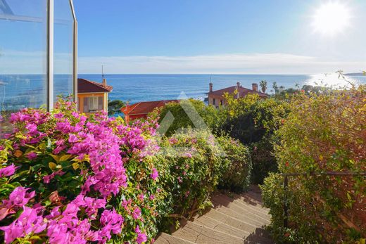 Villa in Cap-d'Ail, Alpes-Maritimes