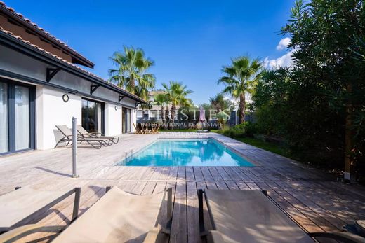 Luxury home in La Teste-de-Buch, Gironde