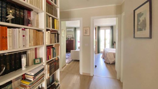 Apartment in Menton, Alpes-Maritimes