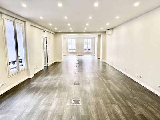 Office in Montorgueil, Sentier, Vivienne-Gaillon, Paris