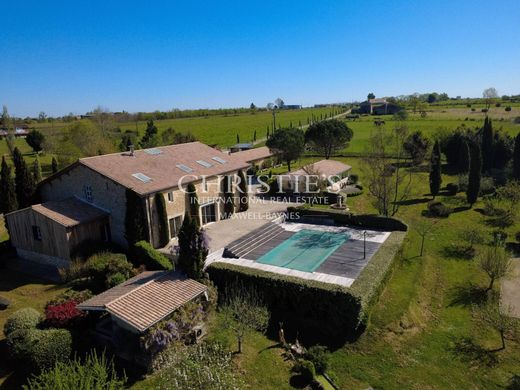 Luxury home in Langon, Gironde