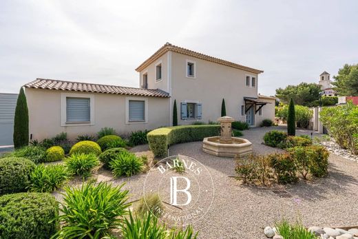 Luxury home in Mallemort, Bouches-du-Rhône