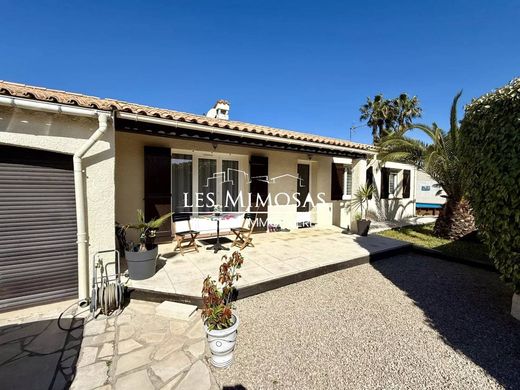 Luxury home in Le Muy, Var