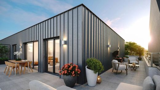 Apartment / Etagenwohnung in Aubervilliers, Seine-Saint-Denis