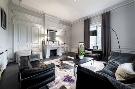 Maison de luxe à Montparnasse, Alésia, Montsouris, Paris