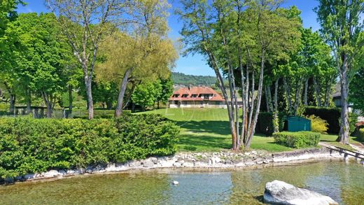 Luxury home in Rolle, Nyon District