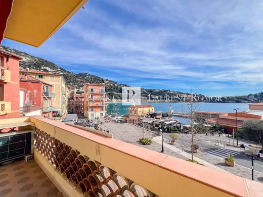 Villefranche-sur-Mer, Alpes-Maritimesのアパートメント