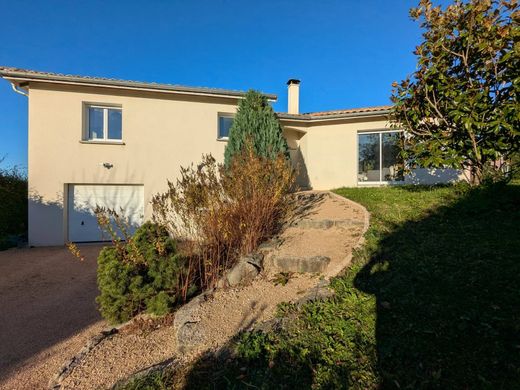 Villa in Hurigny, Saône-et-Loire