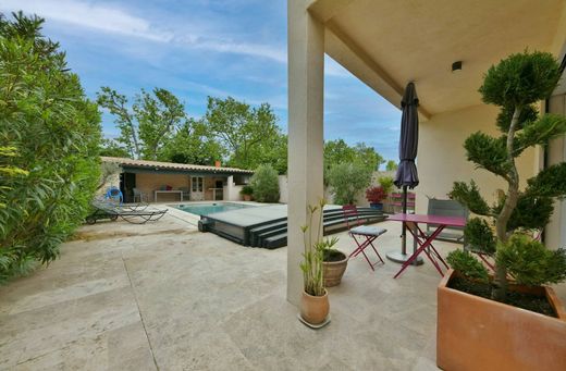 Villa in Uzès, Gard