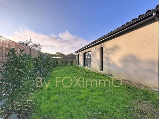 Villa in Villeurbanne, Rhône