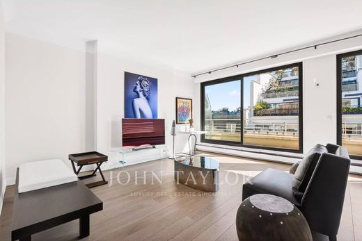 Apartment in La Muette, Auteuil, Porte Dauphine, Paris