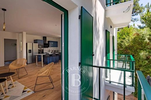 Apartment / Etagenwohnung in Pyla sur Mer, Gironde