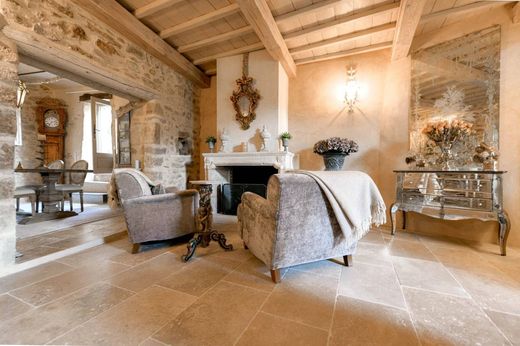 منزل ﻓﻲ Uzès, Gard