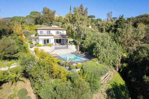 Appartement à Sainte-Maxime, Var