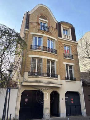 Luxus-Haus in Les Lilas, Seine-Saint-Denis