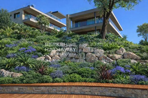 Apartment / Etagenwohnung in Toscolano-Maderno, Provincia di Brescia