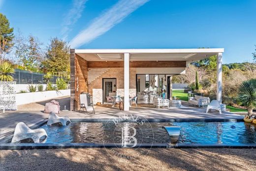 Villa in Mouans-Sartoux, Alpes-Maritimes