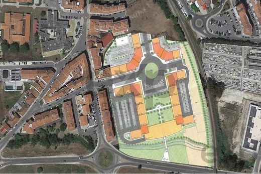 Terreno a Caldas da Rainha, Distrito de Leiria