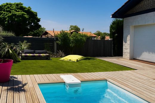 Maison de luxe à Saint-Martin-de-Seignanx, Landes