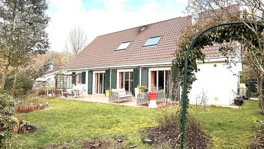 Элитный дом, Montigny-le-Bretonneux, Yvelines
