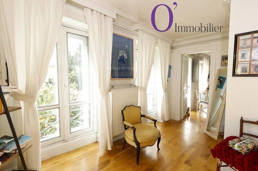 ﺷﻘﺔ ﻓﻲ Belleville, Père-Lachaise, Ménilmontant, Paris