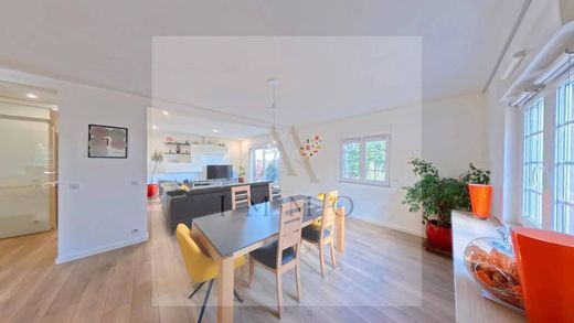 Элитный дом, Thionville, Moselle