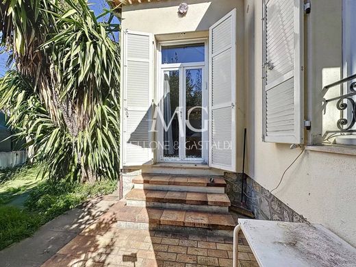 カンヌ, Alpes-Maritimesの高級住宅