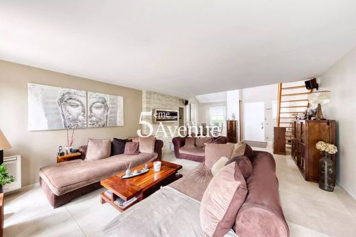 豪宅  Le Plessis-Trévise, Val-de-Marne