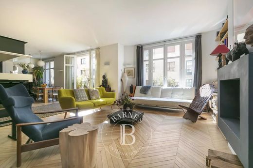 Apartment in Sorbonne, Jardin des Plantes, Saint-Victor, Paris