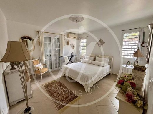 Luxury home in Petit-Bourg, Guadeloupe