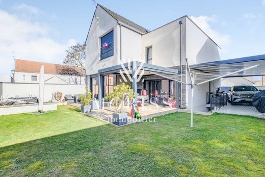 Maison de luxe à Chessy, Seine-et-Marne