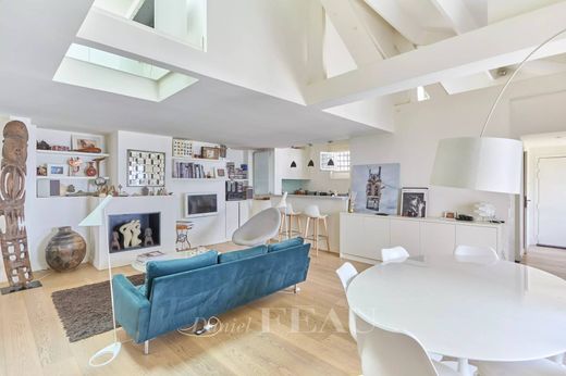 Apartment / Etagenwohnung in Saint-Germain, Odéon, Monnaie, Paris