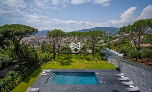Villa in Cannes, Alpes-Maritimes