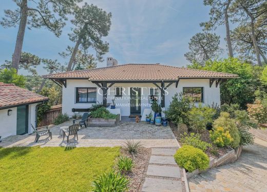 Luxury home in Arcachon, Gironde