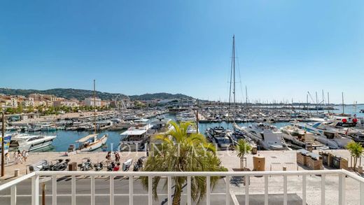 아파트 / 칸, Alpes-Maritimes