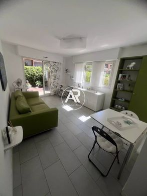 Apartment in Roquebrune-Cap-Martin, Alpes-Maritimes