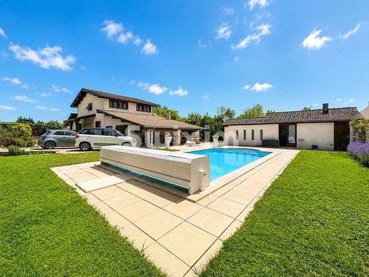 Luxury home in Sergy, Ain