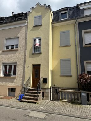 Luxus-Haus in Schifflange, Canton d'Esch-sur-Alzette