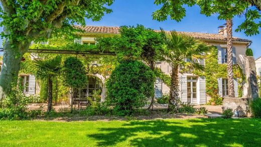 Элитный дом, Saint-Rémy-de-Provence, Bouches-du-Rhône
