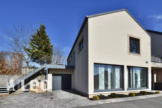 Luxury home in Wincrange, Clervaux